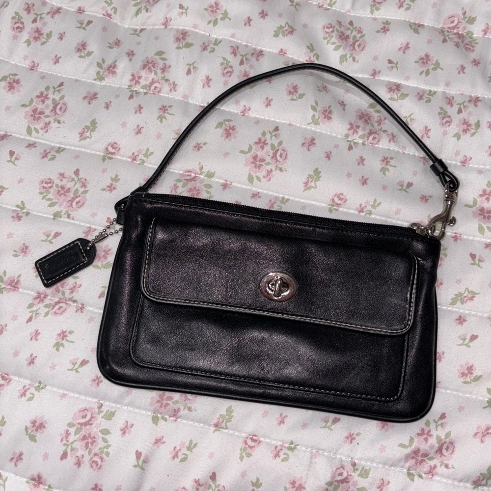Coach Black Leather Turnkock Wristlet